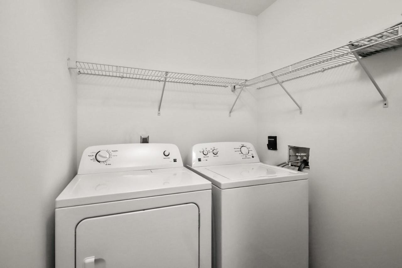 Comfy And Spacious 1Br W Pool Gym Workspace Bradenton Esterno foto