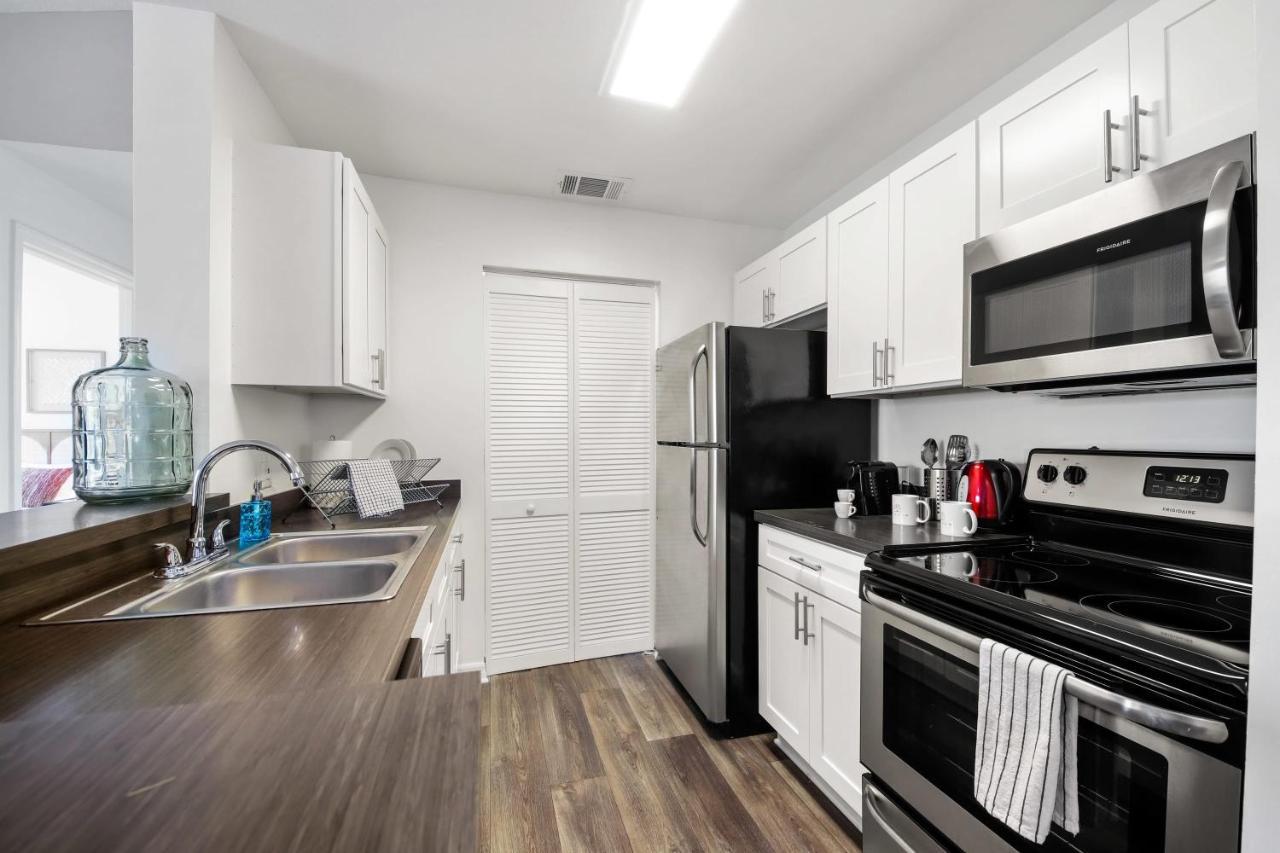 Comfy And Spacious 1Br W Pool Gym Workspace Bradenton Esterno foto