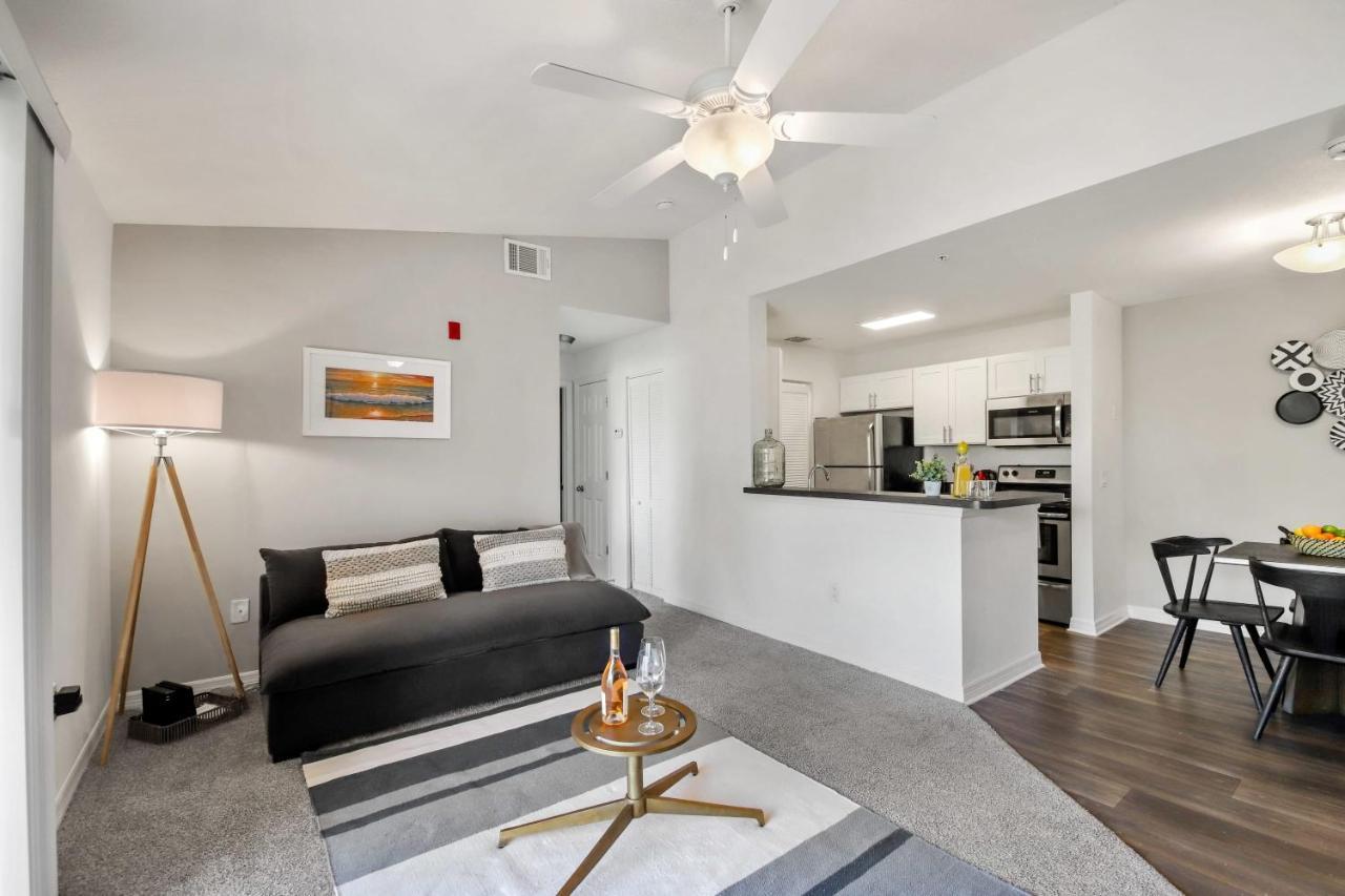 Comfy And Spacious 1Br W Pool Gym Workspace Bradenton Esterno foto
